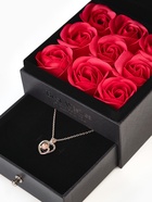 Набор «Кулон» я тебя люблю, в коробке с розами, цвет золото, графитовая коробка - фото 60974083