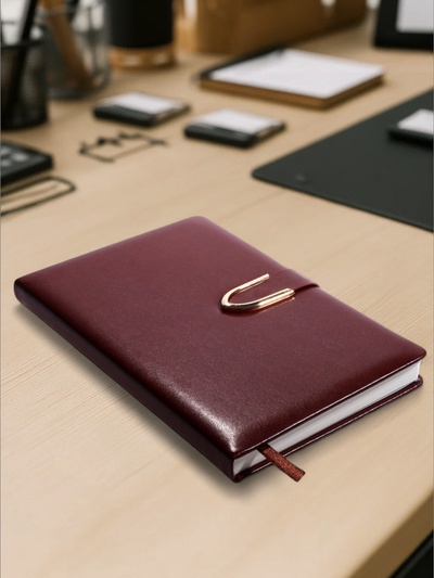 Ежедневник недатированный А5, с хлястиком, 112 листов в линейку, пвх, коричневый