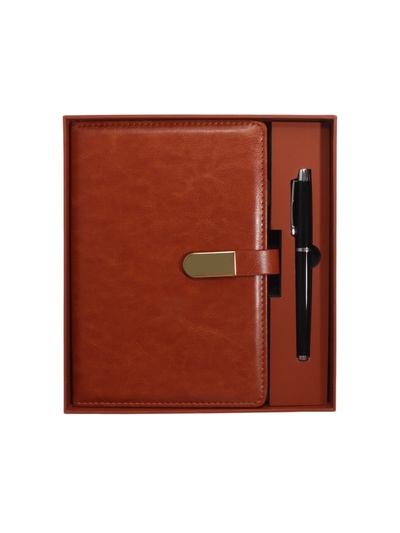 Ежедневник недатированный А5, 80 листов, в линейку, с ручкой, подарочная коробка, коричневый