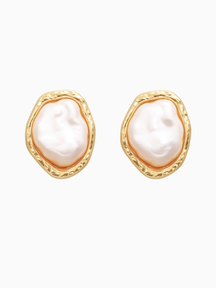 Серьги с жемчугом «Грация», белые в золоте