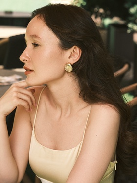 {{photo.Alt || photo.Description || 'Серьги пластик «Ракушка» мини, цвет золото'}}