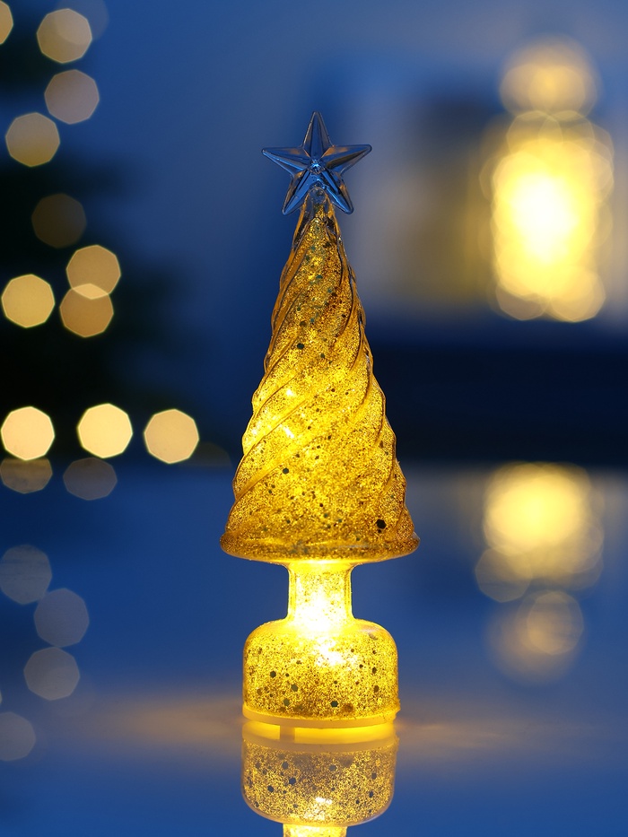 Светодиодная фигура «Ёлочка конус», 1 LED, 15×5 см, от батареек AG13×3, свечение тёплое белое