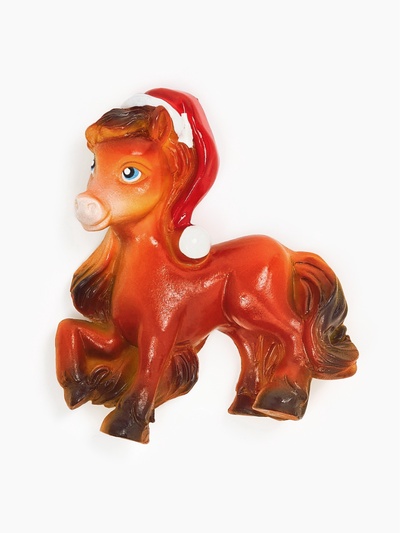 Магнит новогодний на холодильник «Лошадь в колпаке»