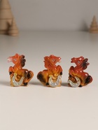 Фигурка полистоун «Коняшка с монетами и подковой», 4×1.8×4.3 см, МИКС - Фото 2