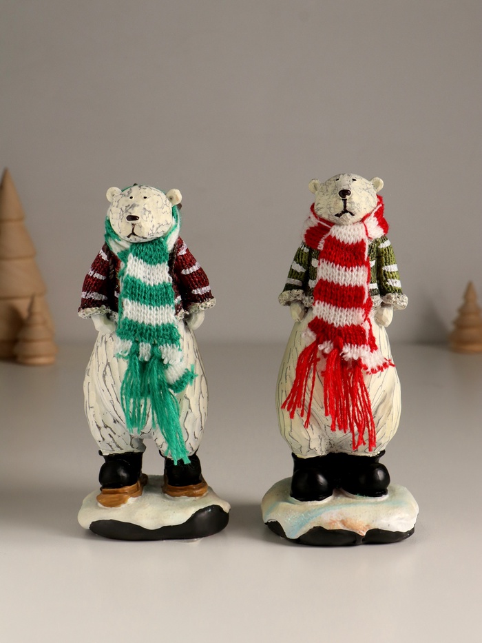 Фигурка полистоун «Медведь в полосатом свитере и шарфе», 7×6.5×16 см, МИКС - Фото 1