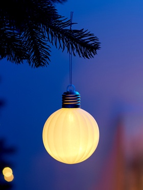 Елочный шар "Бархатный зефир" 8 см, 1 LED, LR44x3 (в компл.), Т/БЕЛЫЙ 10874017