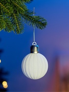 Елочный шар «Бархатный зефир» 8 см, 1 LED, от батареек LR44×3, свечение тёплое белое - фото 6644429