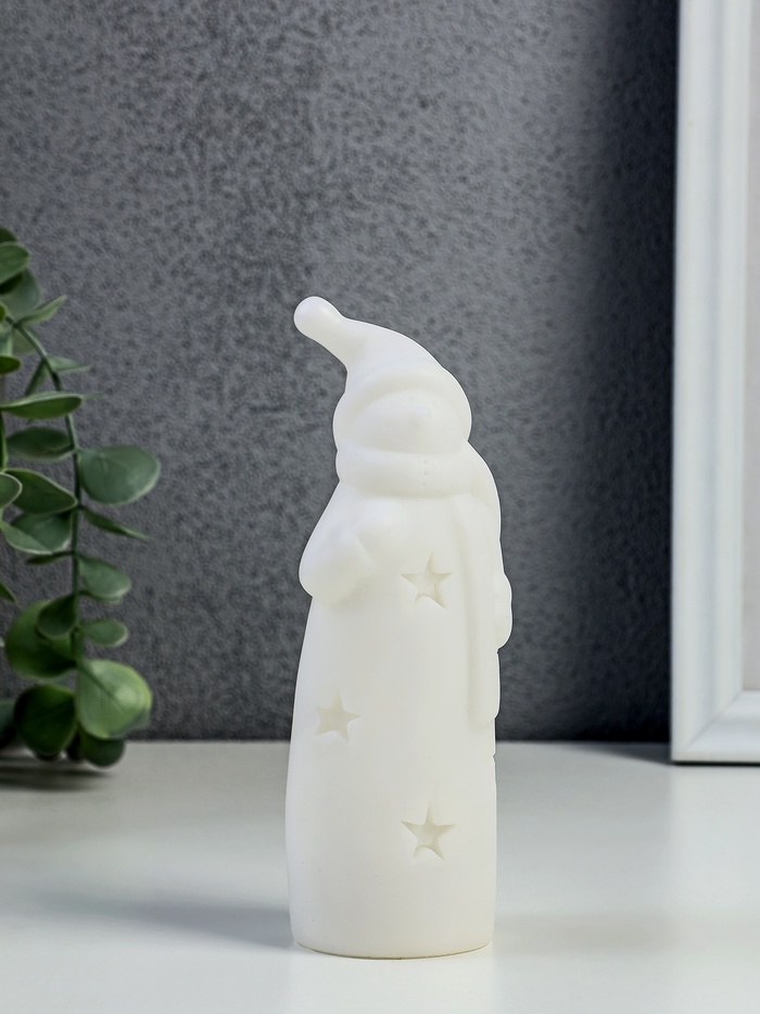 Фигурка светящаяся RISALUX «Снеговик в колпаке», LED-ночник, 3×AG10, белый, 4.8×4.8×15 см - Фото 1