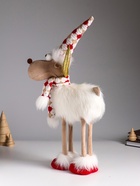 Интерьерная кукла текстильная «Лосик в белой шубе, колпаке и шарфе с узорами», 22×12×48 см - Фото 2