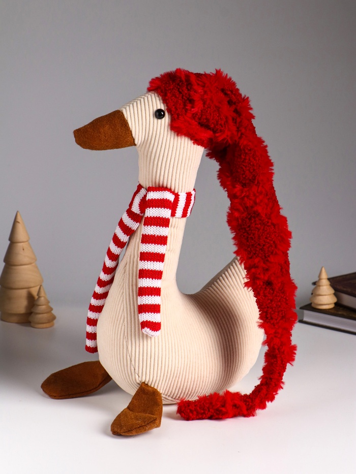 Интерьерная кукла текстильная «Гусь в длинном колпаке и полосатом шарфе», 28×11×70 см - Фото 1