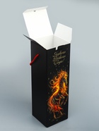 Подарочная новогодняя коробка под шампанское «Огненная» с веревочной ручкой 11×11×37 см - фото 52743493
