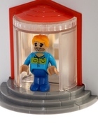 Кукольный домик с мебелью - Фото 14