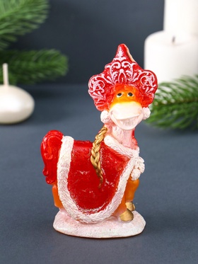 Свеча декоративная «Лошадка-Снегурочка» 7×4.5×12.5 см, красный