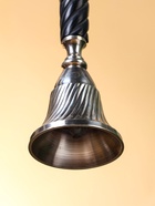 Колокольчик с чёрной ручкой, 18 см, латунь 10662502 - фото 16984874