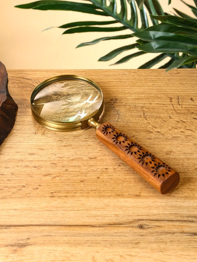 Лупа «Ватсон» латунь, манговое дерево, 8×8×20 см