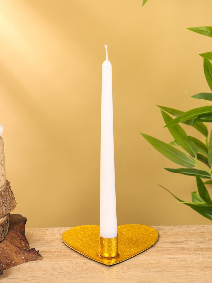 Подсвечник на 1 свечу в форме сердца Love is, 12.5×12.5×3 см, золотой - Фото 1