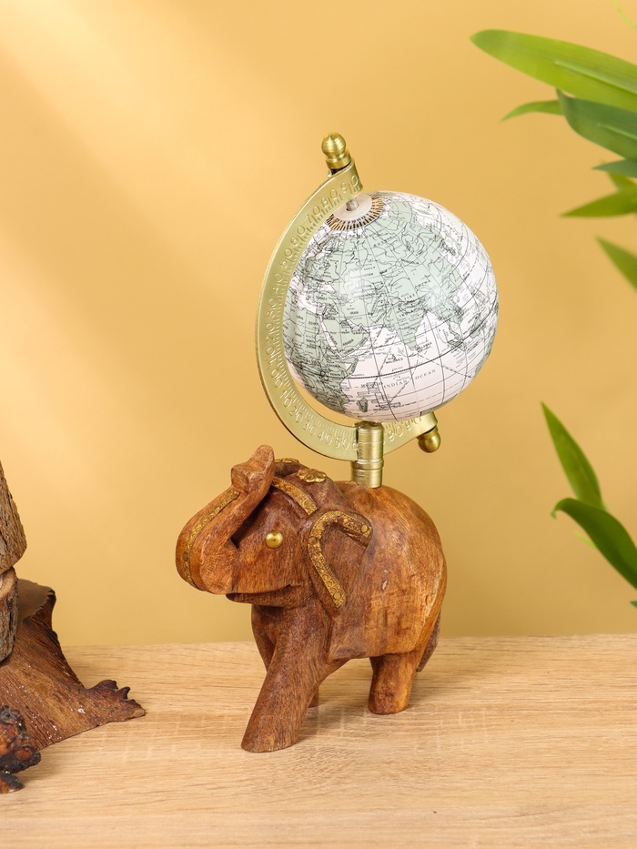 Глобус сувенирный, 11×8×21 см, подставка дерево - Фото 1