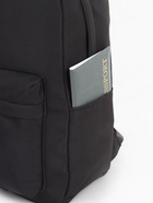 Рюкзак школьный на молнии, с карманами, однотонный, размер 28×11×40 см, чёрный - Фото 10