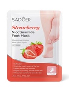 Отшелушивающая маска-носки для ног Sadoer, клубника, 35 г 10893059
