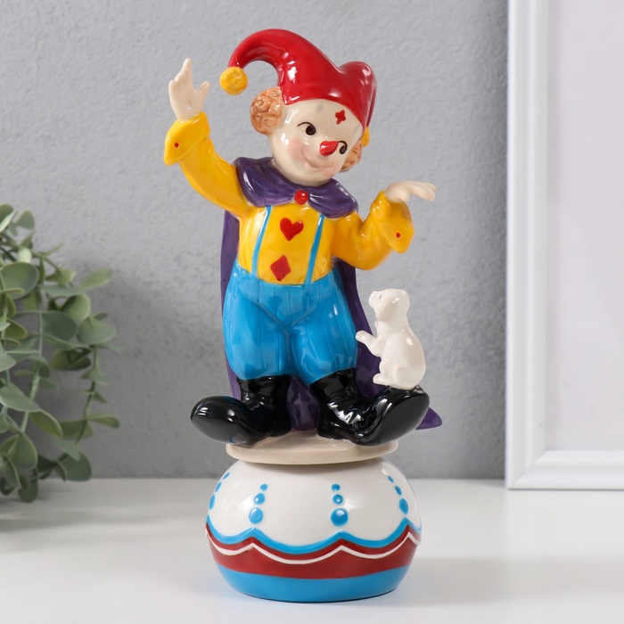 УЦЕНКА Фигурка музыкальная «Клоун с пёсиком, стоит на шаре», керамика, 9×10×20.7 см - Фото 1