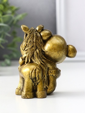 Фигурка «Мишка с лошадкой», 8.5×7×6 см, золото