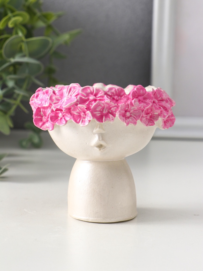 Подсвечник на 1 свечу «Девочка в венке малая», 7.5×9×8 см, перламутр