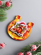 Магнит на холодильник 3D «Конь новогодний. На удачу», 6.5×6.5 см 10902978