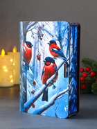 Новогодняя деревянная шкатулка-книга «Три снегиря», для подарков, 19×13×5 см - Фото 4