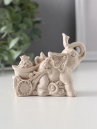 Фигурка гипс «Слоник с мешком денег», 6.5×4×8.5 см, слоновая кость - фото 52746091