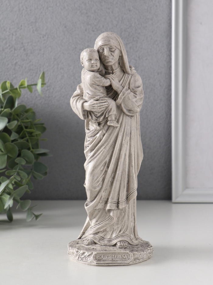 Фигурка гипс «Мать Тереза», 21×8×7.5 см, серая