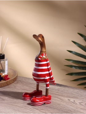 {{photo.Alt || photo.Description || 'УЦЕНКА Сувенир «Утка в купальнике» дерево 27 см'}}