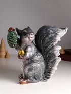 Фигурка полистоун «Белка с шишкой», 26.5×27.5×14 см - Фото 1