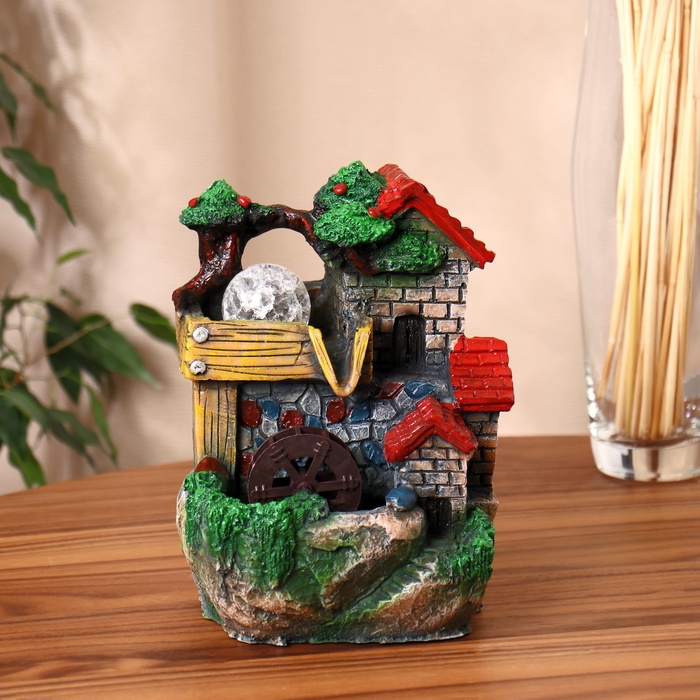 УЦЕНКА Фонтан «Домик в лесу» 13×14.5×19.5 см (с подсветкой) - Фото 1