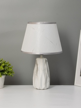 {{photo.Alt || photo.Description || 'УЦЕНКА Настольная лампа «Донра» Е27 40 Вт серый 22×22×35 см RISALUX'}}