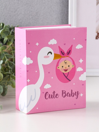 Фотоальбом на 100 фото 10×15 см «Аист», розовый