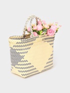 Сумка плетёная, 30×15×35 см, пластик, бежевая с чёрно-белыми вставками - фото 809283090 Сумка плетёная, 30×15×35 см, пластик, бежевая с чёрно-белыми вставками - фото 809283090