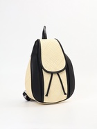 Сумка - рюкзак из бамбука, 25×14×37 см, плетёная, бежево-чёрная - фото 53768957 Сумка - рюкзак из бамбука, 25×14×37 см, плетёная, бежево-чёрная - фото 53768957