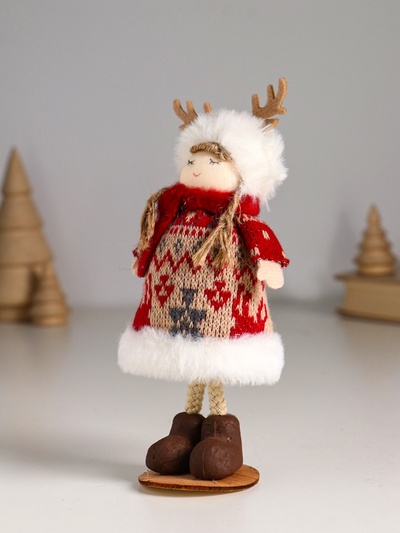 Интерьерная кукла текстильная «Малышка в вязаном платье в шапке с рожками», 6.5×6.5×16.5 см