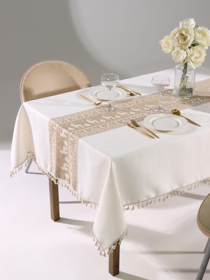 Скатерть «Этель. Новогодние олени», 140×180 см, 100% п/э - Фото 1