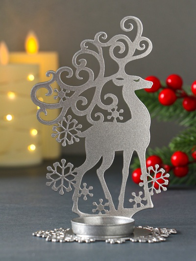 Подсвечник на 1 свечу «Олень новогодний», металл, серебряный, 9.5×7×14.5 см