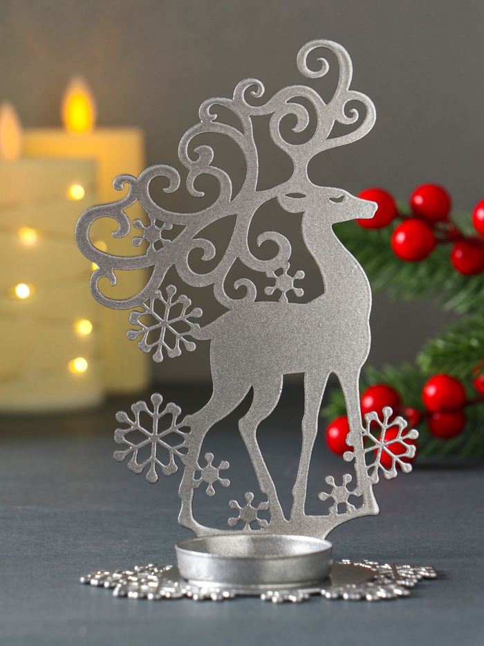 Подсвечник на 1 свечу «Олень новогодний», металл, серебряный, 9.5×7×14.5 см - Фото 1
