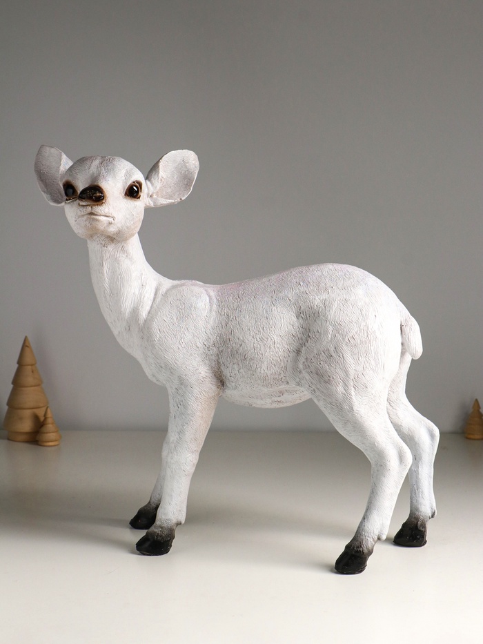 Фигура полистоун «Оленёнок» с глиттером, 40×38.5 см, белый - Фото 1