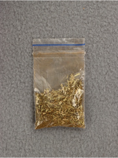 Когтеточка «Столбик» Lowcost, 35×35×85 с, с игрушкой, ковролин, цвет МИКС