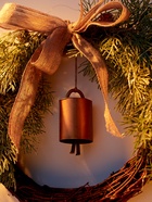 Декоративный венок «Ель с колокольчиком», d=55 см, 30 LED, от батареек CR2032×2, свечение тёплое белое - Фото 2