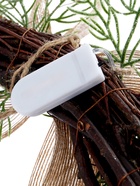 Декоративный венок «Ель с колокольчиком», d=55 см, 30LED, от батареек CR2032×2, свечение тёплое белое - фото 7098203 Декоративный венок «Ель с колокольчиком», d=55 см, 30LED, от батареек CR2032×2, свечение тёплое белое - фото 7098203