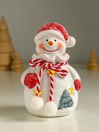 Фигурка светящаяся «Снеговик в шубке с помпонами», керамика, 7.5×6.5×12.5 см - Фото 1