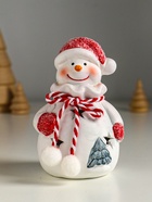 Фигурка светящаяся «Снеговик в шубке с помпонами», керамика, 7.5×6.5×12.5 см - Фото 2