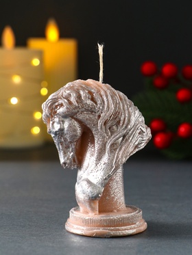 Декоративная свеча новогодняя «Конь», 60×90 мм, лак, бежевый