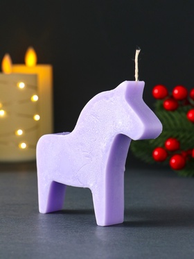 Декоративная свеча новогодняя «Лошадка», 10.5?10 см, фиолетовый (комплект 2 шт)