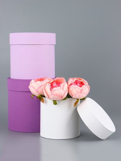 Набор круглых подарочных коробок «Сирень» 3 в 1 - 18×16×13 см